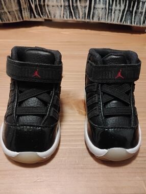 Nike Air Jordan 11 Retro 72-10 Black White TD Sz 3C Sneakers Toddler Infant
